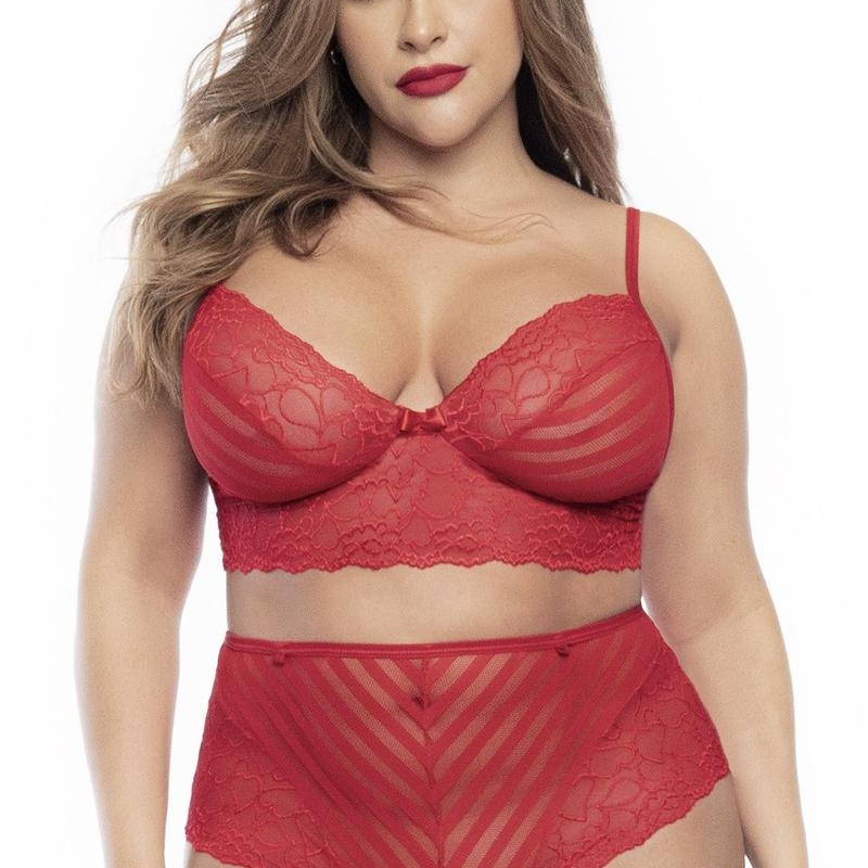 parure lingerie femme ronde avec soutiengorge et culotte rouge sensuelle.