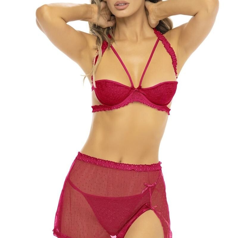 soutiengorge rouge dentelle avec sa mini jupe résille et string assorti.