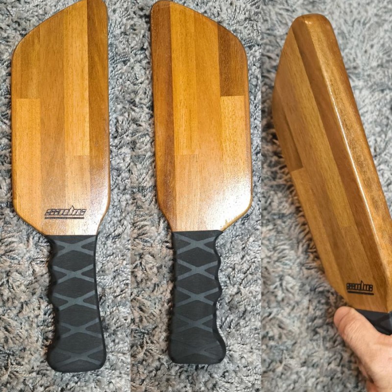 Paddle en Iroko "Le biseau"