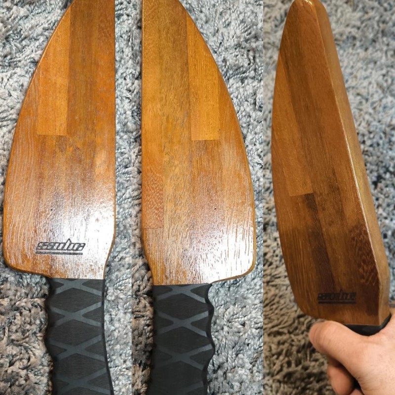 Paddle en Iroko "Le couteau V2"