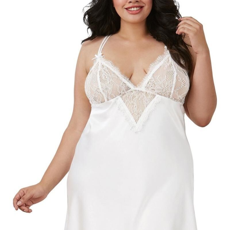 Magnifique nuisette grande taille en satin et dentelle blanche