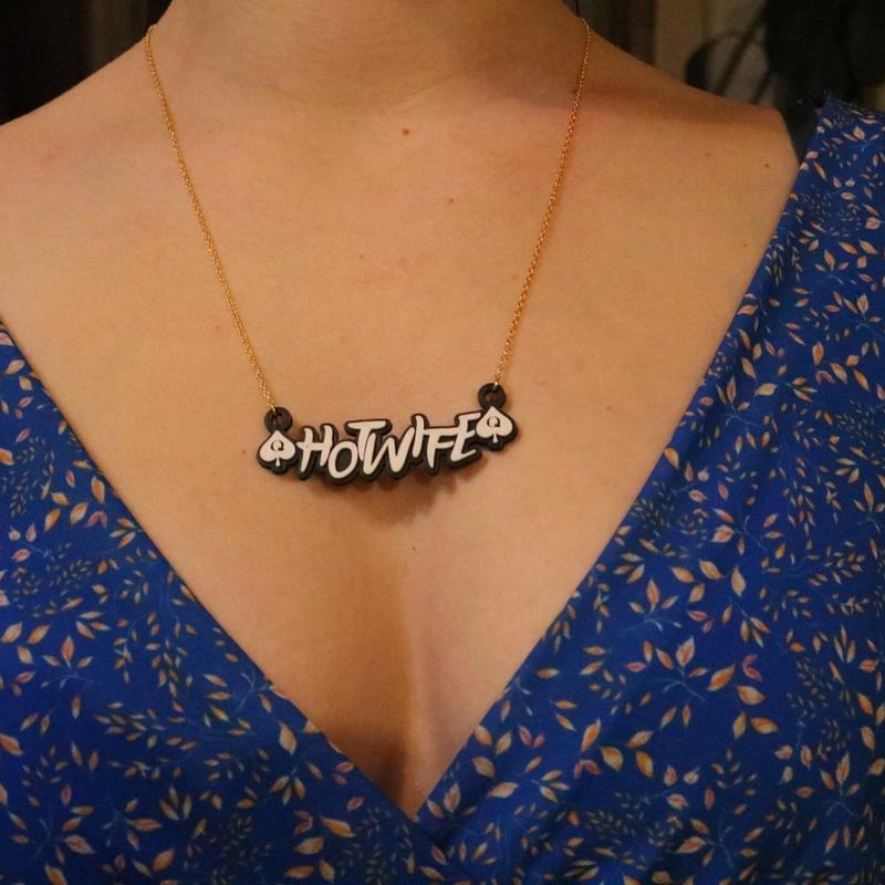 Collier pendentif Hotwife Queen Of Spade